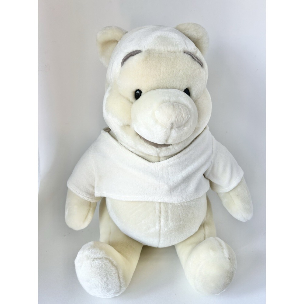 Disney Winnie The Pooh 16" Maquette Stuffed Plush Toy - Picture 1 of 6